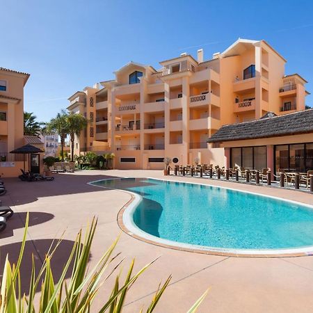 Aum Praia Da Luz Resort Apartment Bagian luar foto