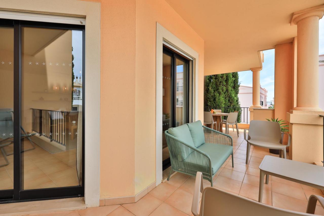 Aum Praia Da Luz Resort Apartment Bagian luar foto