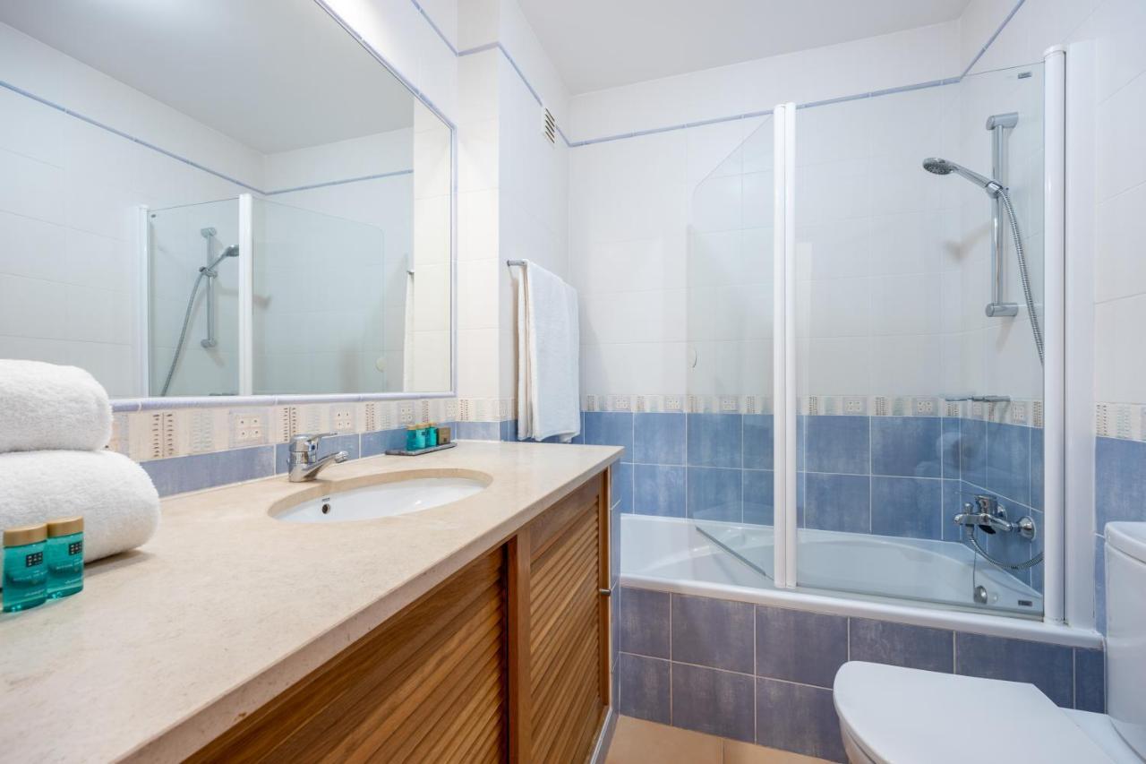 Aum Praia Da Luz Resort Apartment Bagian luar foto