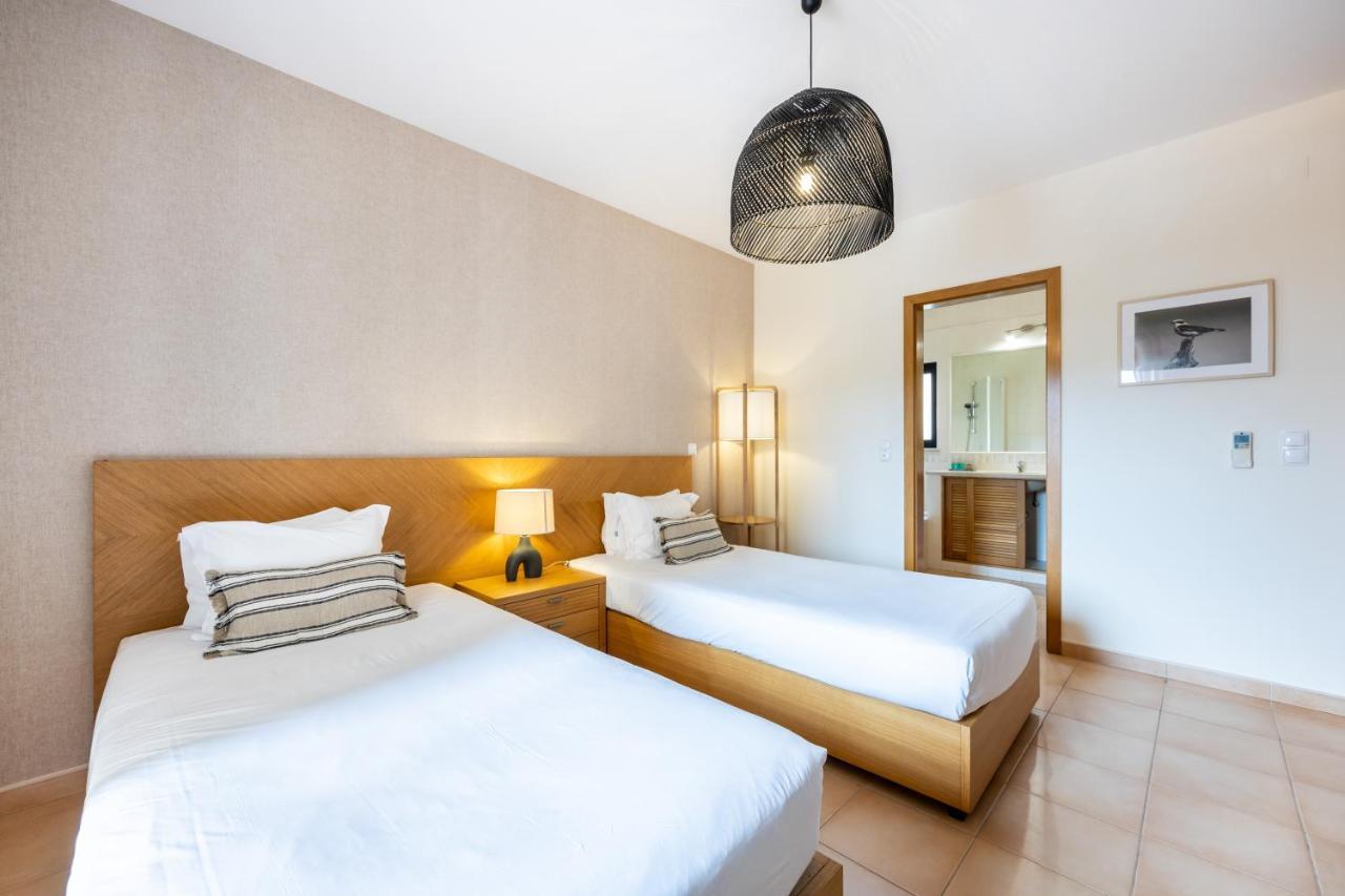 Aum Praia Da Luz Resort Apartment Bagian luar foto