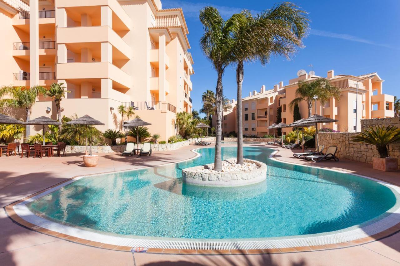 Aum Praia Da Luz Resort Apartment Bagian luar foto